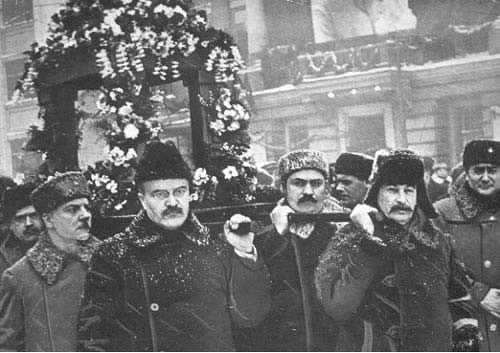 L'enterrement d'Ordjonikidze